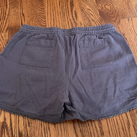 Nordstrom Grey Linen Drawstring Shorts - Picture 5 of 6